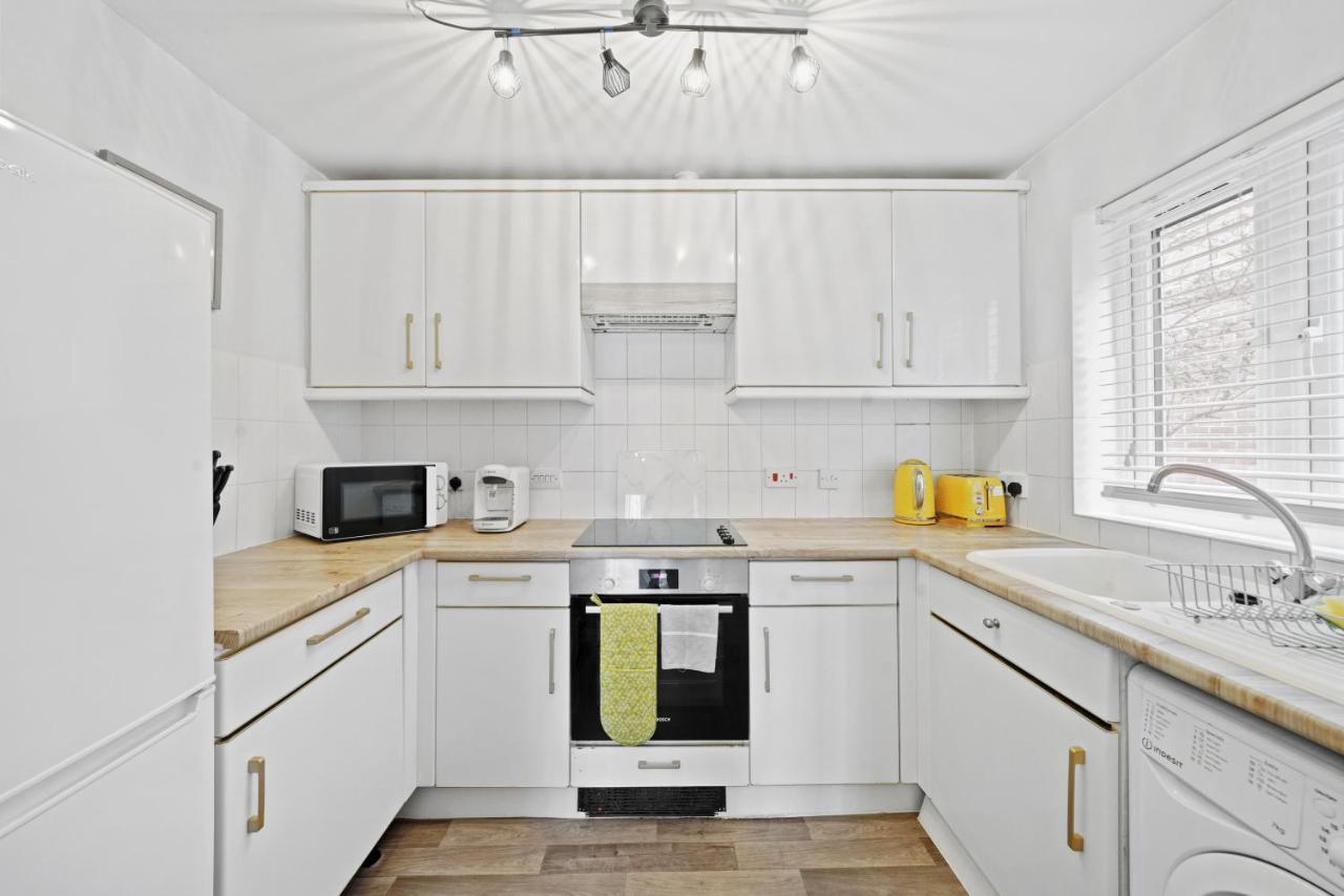 Citystay 1 Bed Flat In Hendon- Free Parking Apartment *